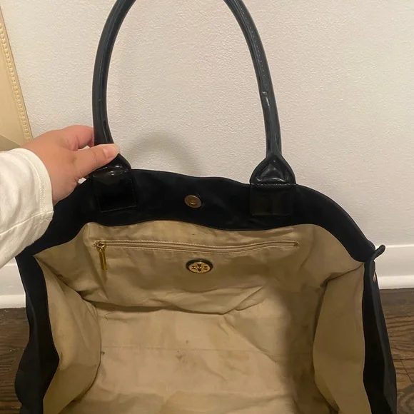 Tory Burch Ella Tote Bag - Picture 5 of 7